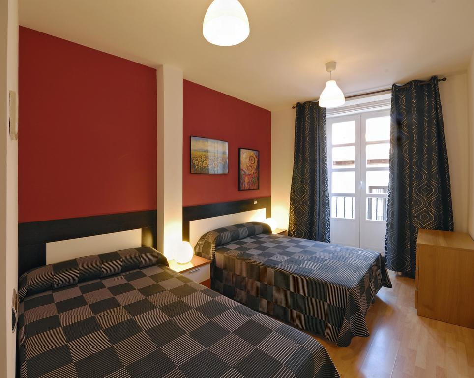 Apartamentos El Tiempo مدريد المظهر الخارجي الصورة